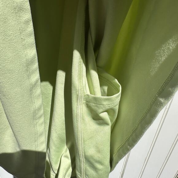 Alo Yoga Alosoft Courtside Tennis Dress Iced Green Tea Size XS EUC Extra Small - Picture 13 of 16